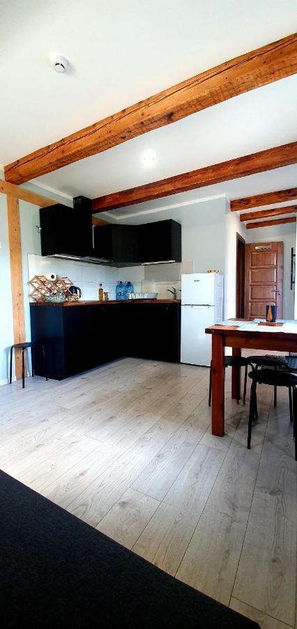 ApartmentApšuciems Exteriör bild
